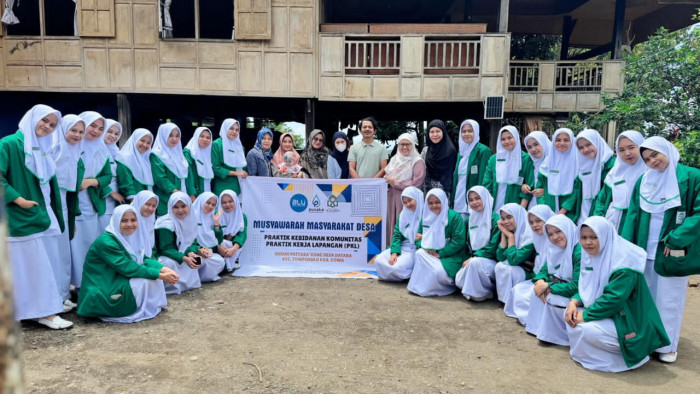 Praktik Kerja Lapangan (PKL) Kebidanan Komunitas mahasiswa Prodi D3 Kebidanan FKIK sukses dilaksanakan 