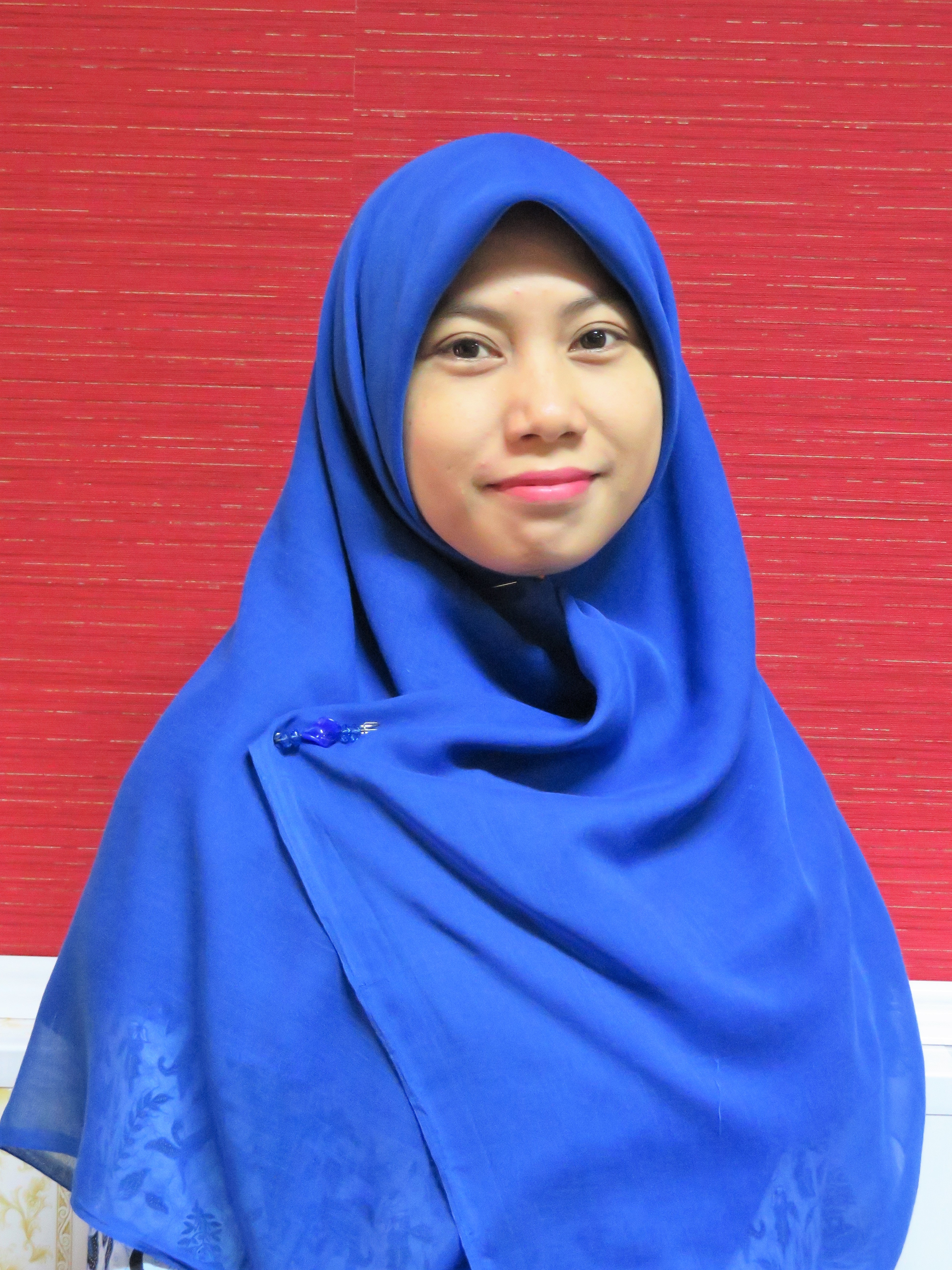 Nur Syamsi Dhuha, S. Farm.,M.si