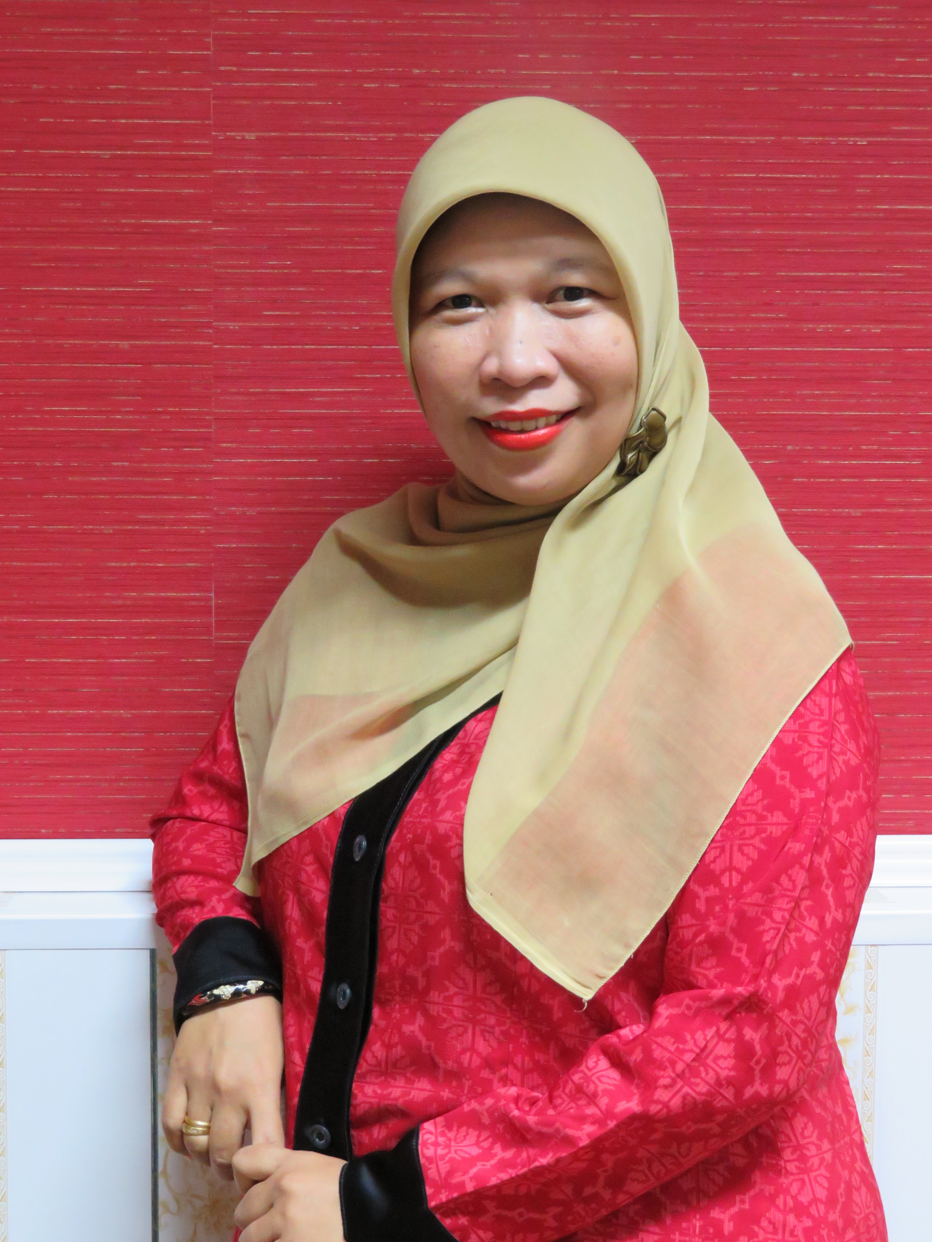 Dr. Risnah, SKM.,S.Kep.,Ns.,M.Kes