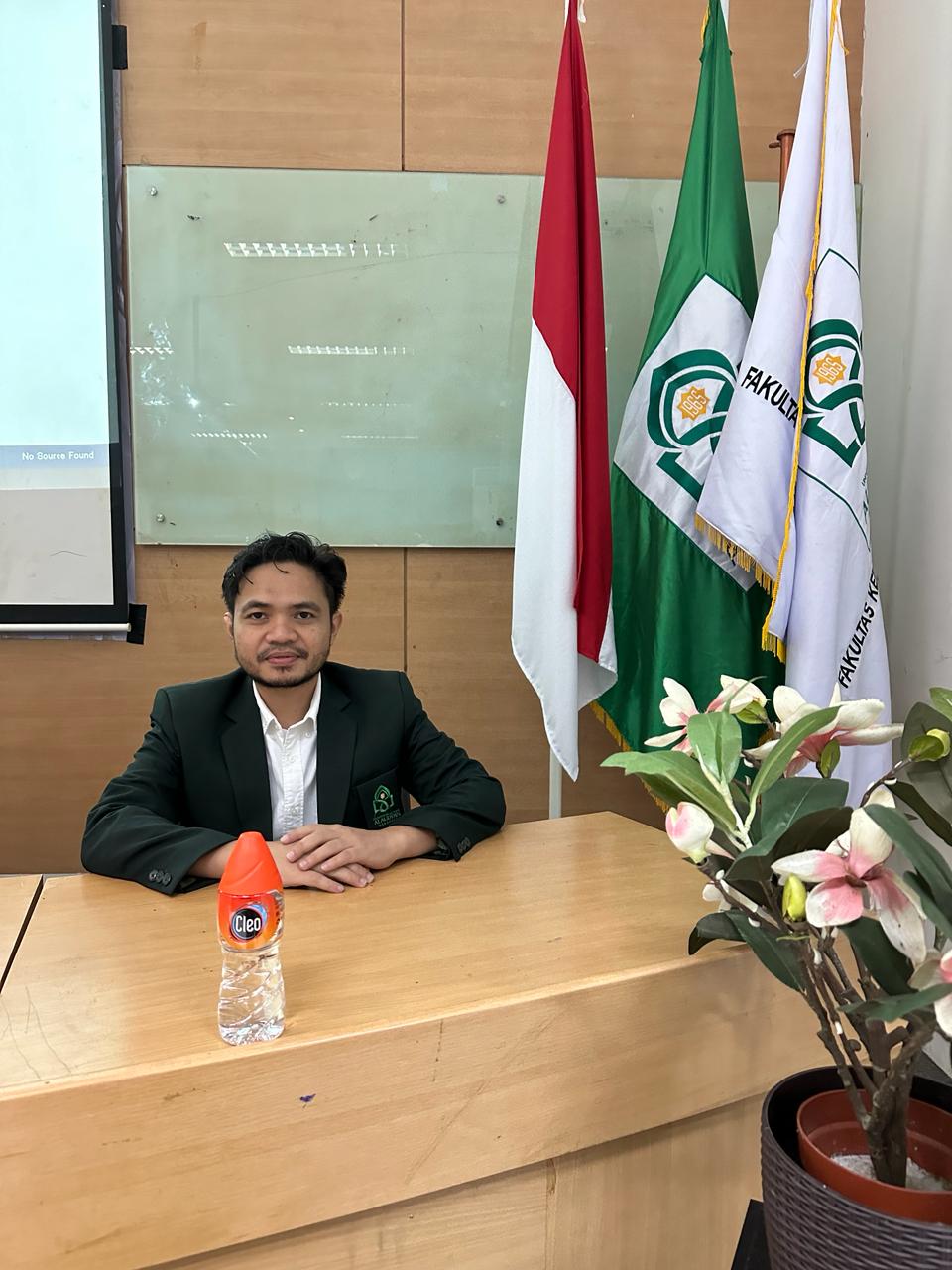 Dr. Abd. Majid HR. Lagu, SKM., M.Kes