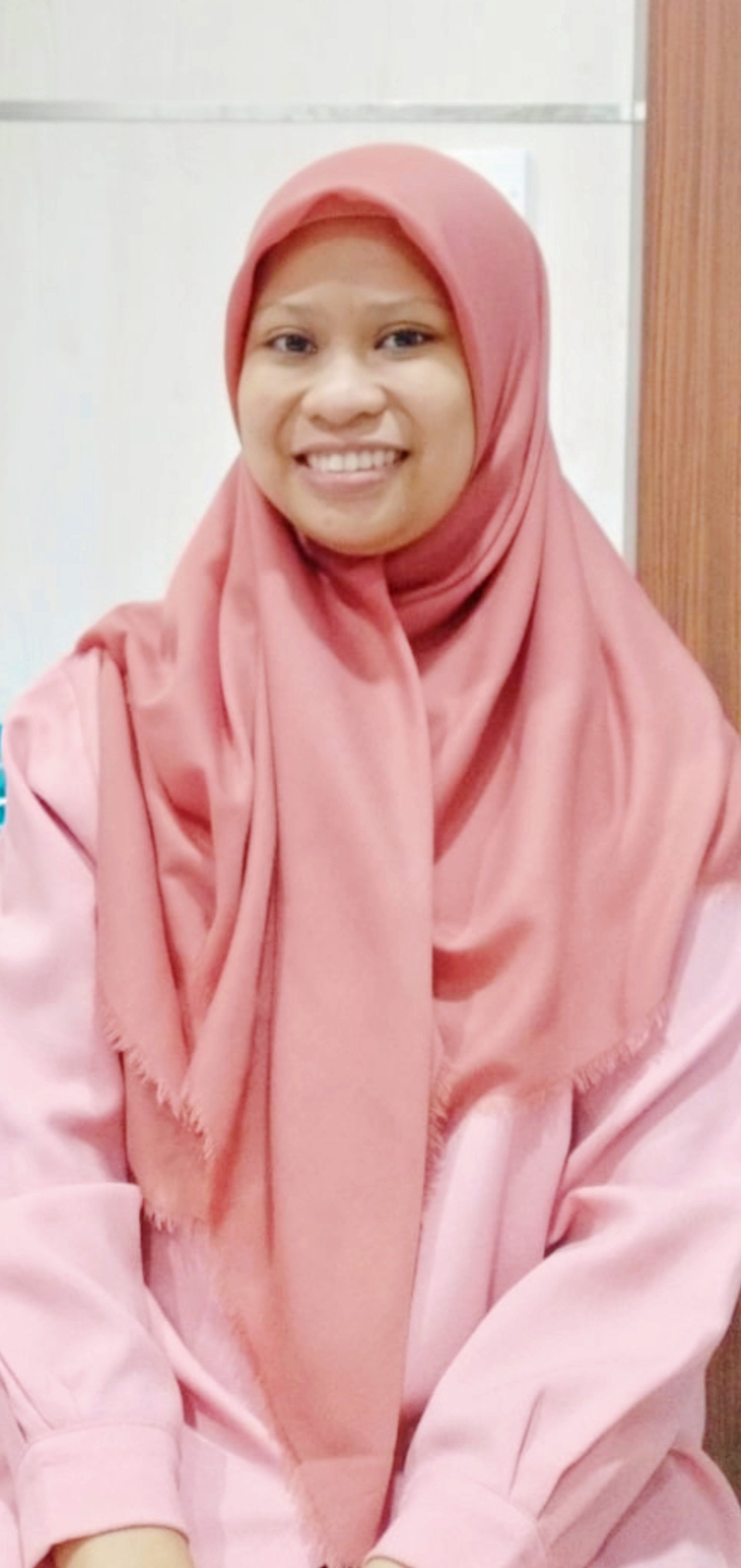 Ruwaidah IL., S.Si.