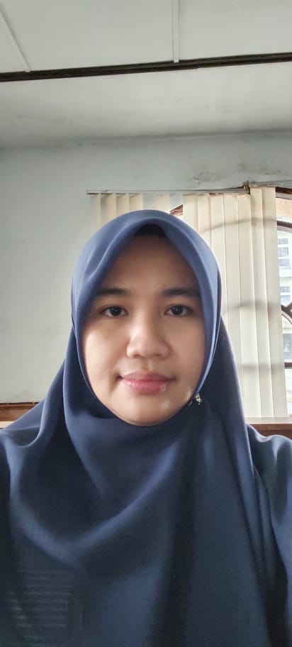 Yulia Sulastri Pratiwi, S.Kep, Ns